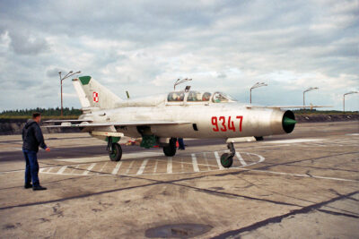 MiG-21UM 9347